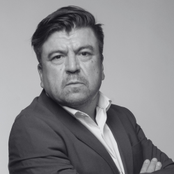 Pancho González